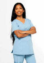 CSCRUBS CLASSIC  COLLECTION V NECK TOP